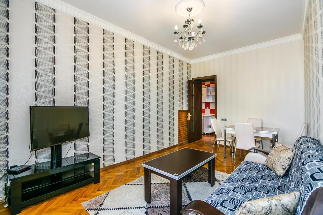 Deluxe 39 Apartment